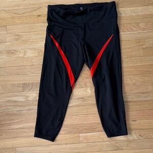Gap Fit Leggings with Red Accents